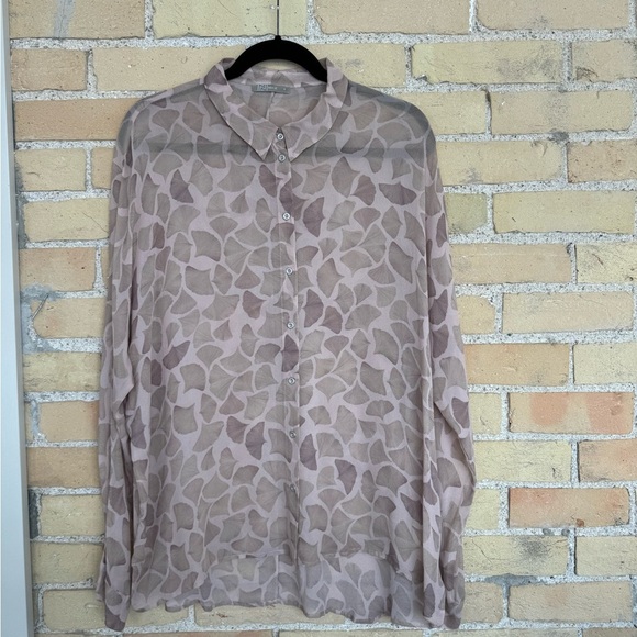 Nile Patterned Blouse - Picture 1 of 3